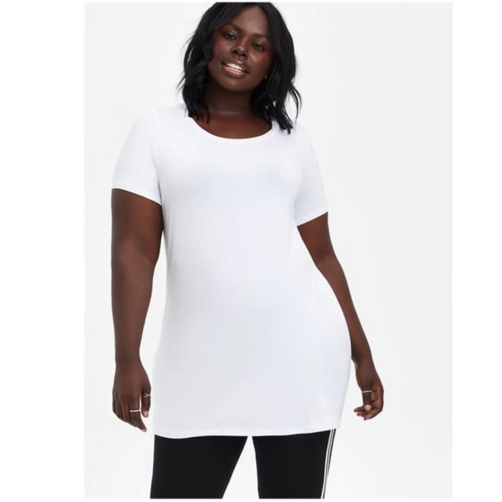 Lot of Two White Torrid Super Soft Long Tunic Tops Size 4